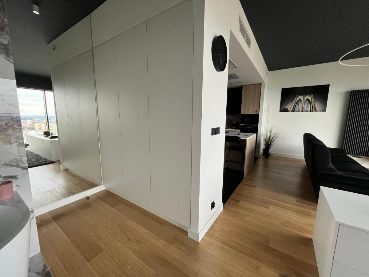 Hanza Tower - Luxurious Apartment 60M2 - 15Th Floor City View Štetín Exteriér fotografie